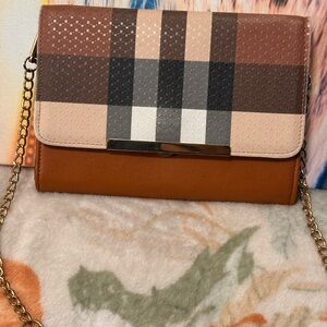 Elegant Checkered Clutch - Pink and Brown